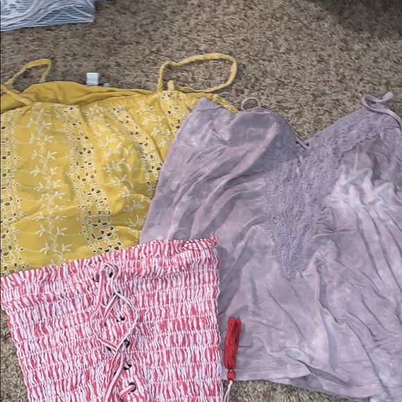 3 American Eagle Tops - Picture 4 of 4